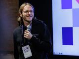 Hugo speaking at a Sovereign Tech Fellow event
